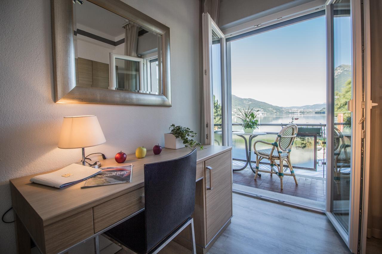 Garni Bellavista Hotel กาลเชรานิกา อัล ลาโก ภายนอก รูปภาพ
