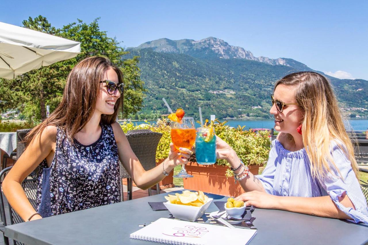 Garni Bellavista Hotel กาลเชรานิกา อัล ลาโก ภายนอก รูปภาพ